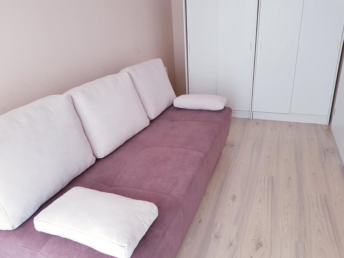 Crystal Es Susanne Panzio Bed & Breakfast Siofok Ngoại thất bức ảnh